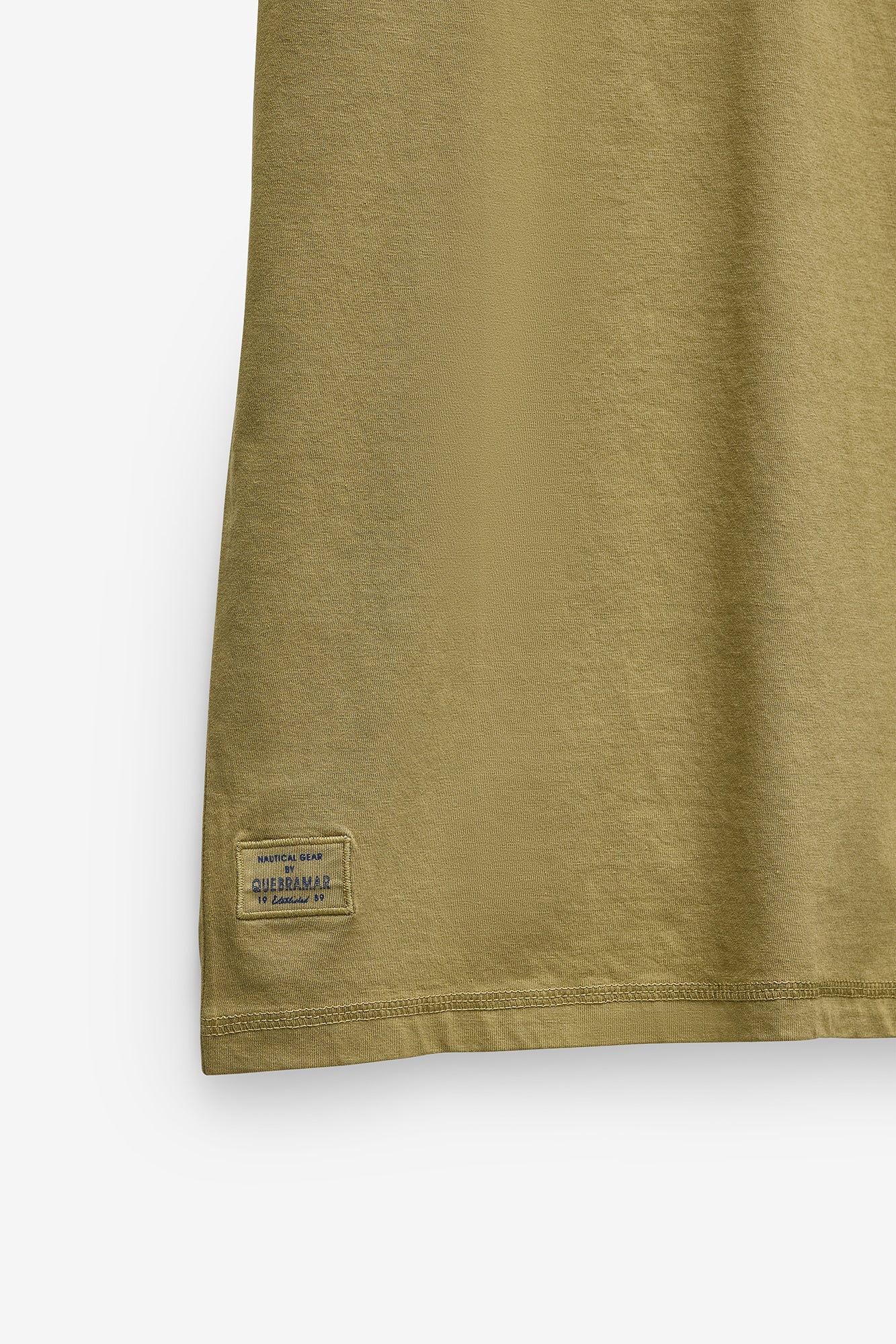 T-SHIRT BORDADO QUEBRAMAR