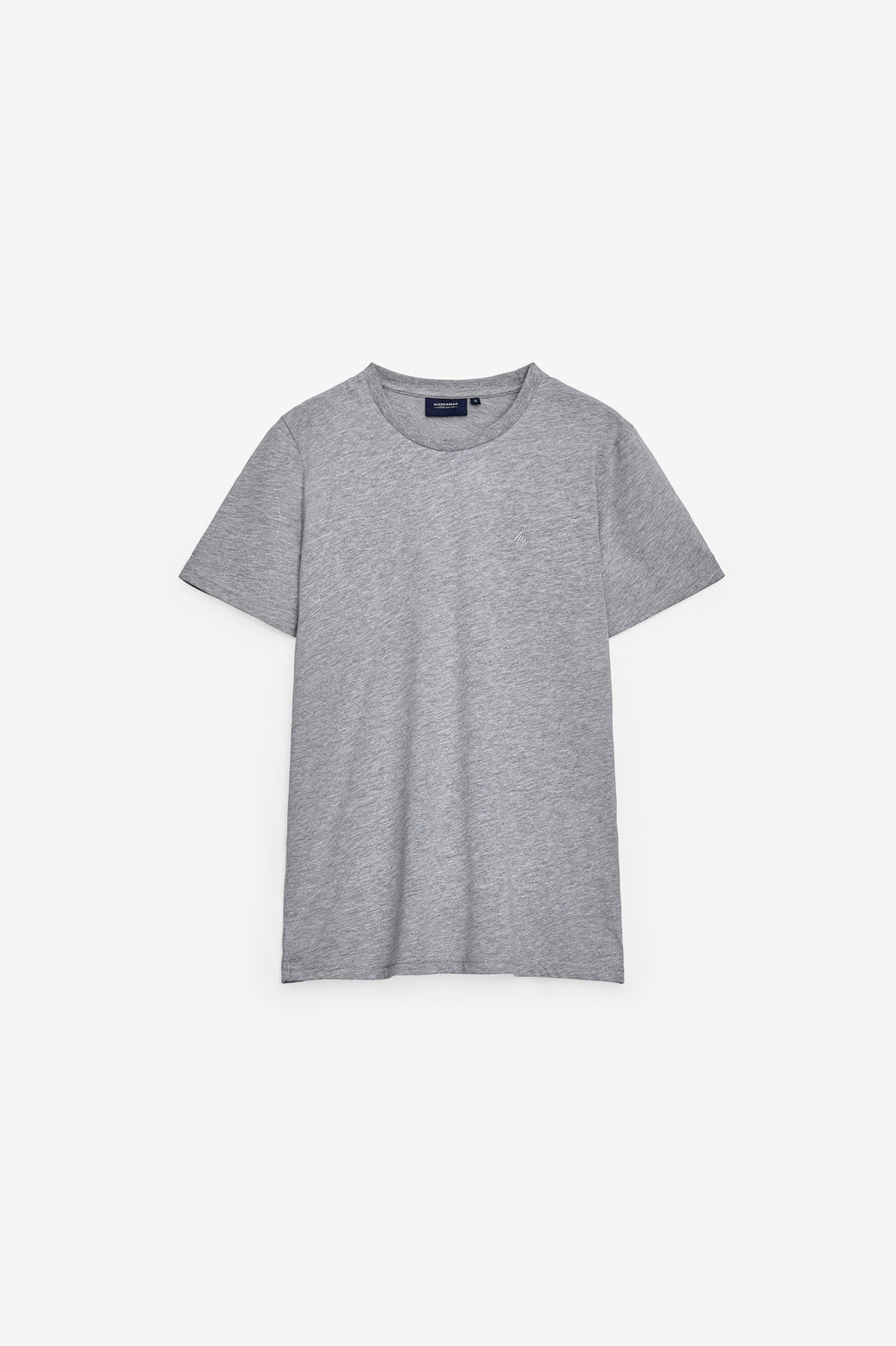 T-SHIRT BÁSICA COM LOGO