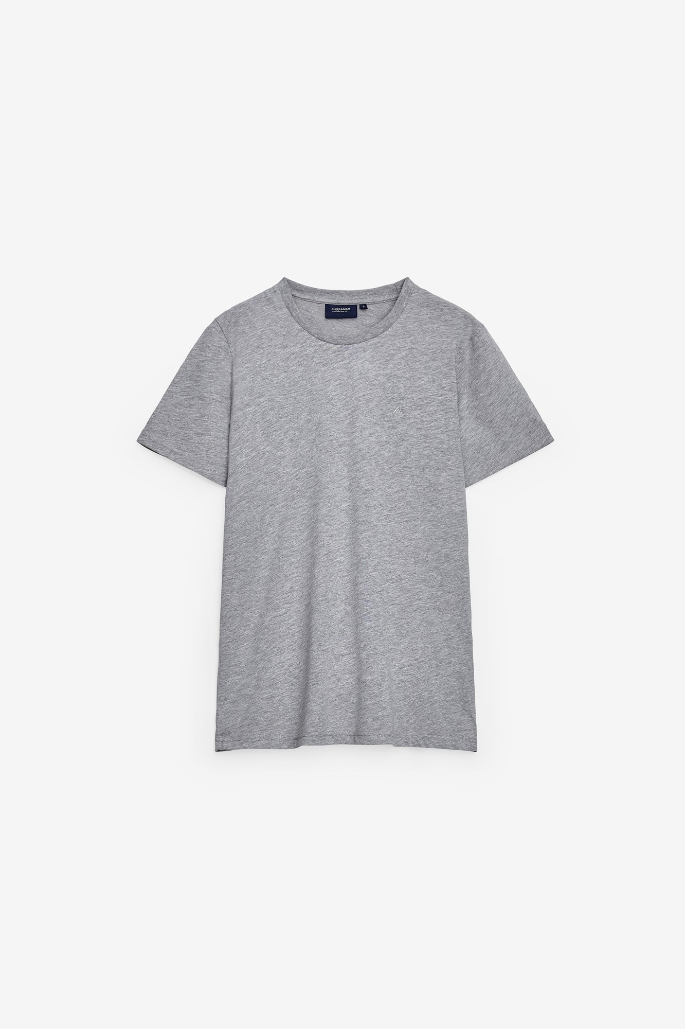 T-SHIRT BÁSICA COM LOGO