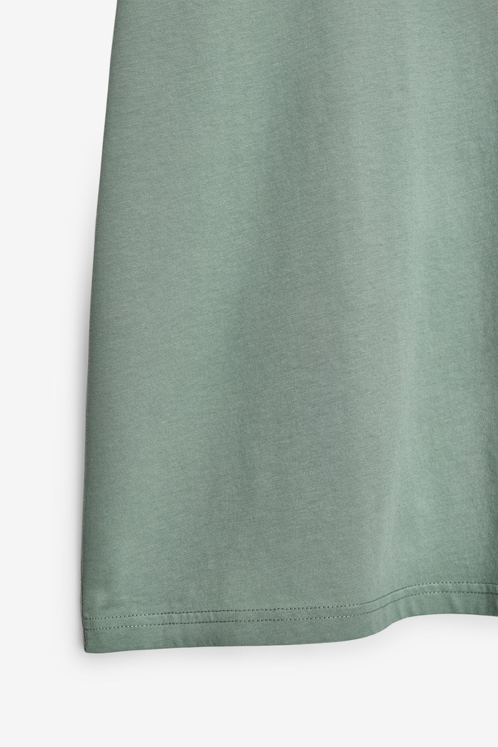 T-SHIRT BÁSICA COM LOGO