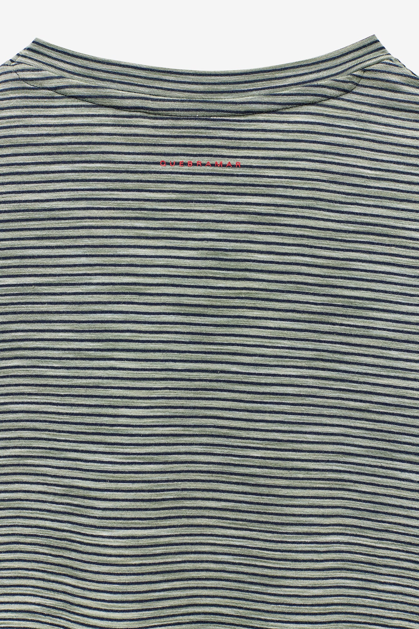 CAMISETA DE RAYAS CON LOGO A CONTRASTE