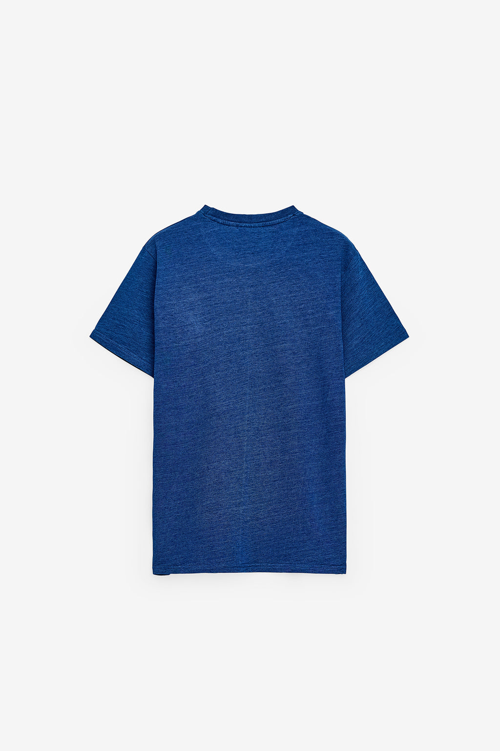 T-SHIRT DENIM LOOK