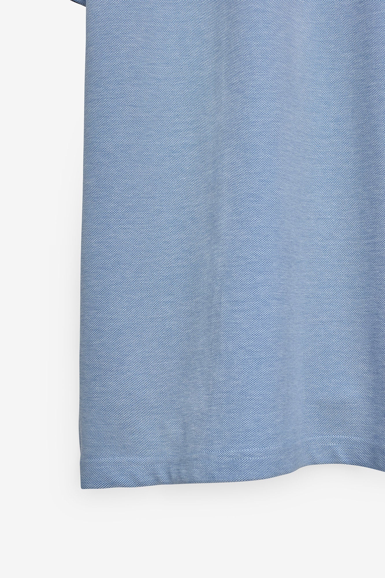 T-SHIRT EM PIQUET EFEITO OXFORD
