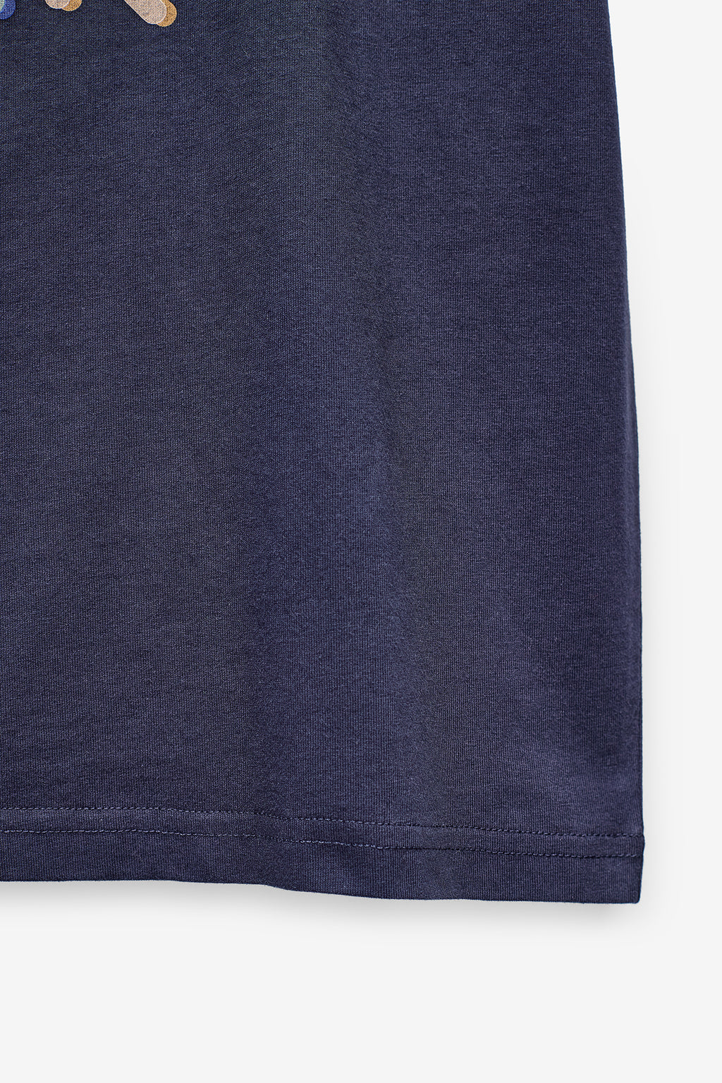 T-SHIRT COM PRINT QUEBRAMAR