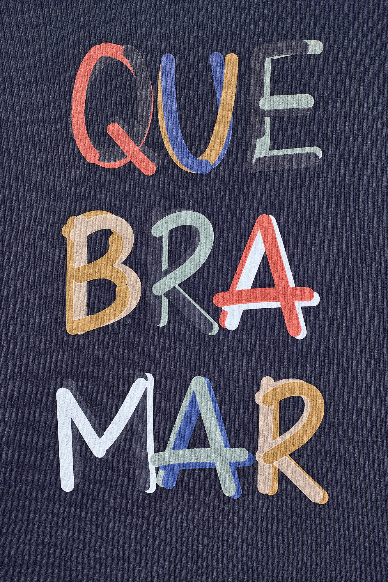 T-SHIRT COM PRINT QUEBRAMAR
