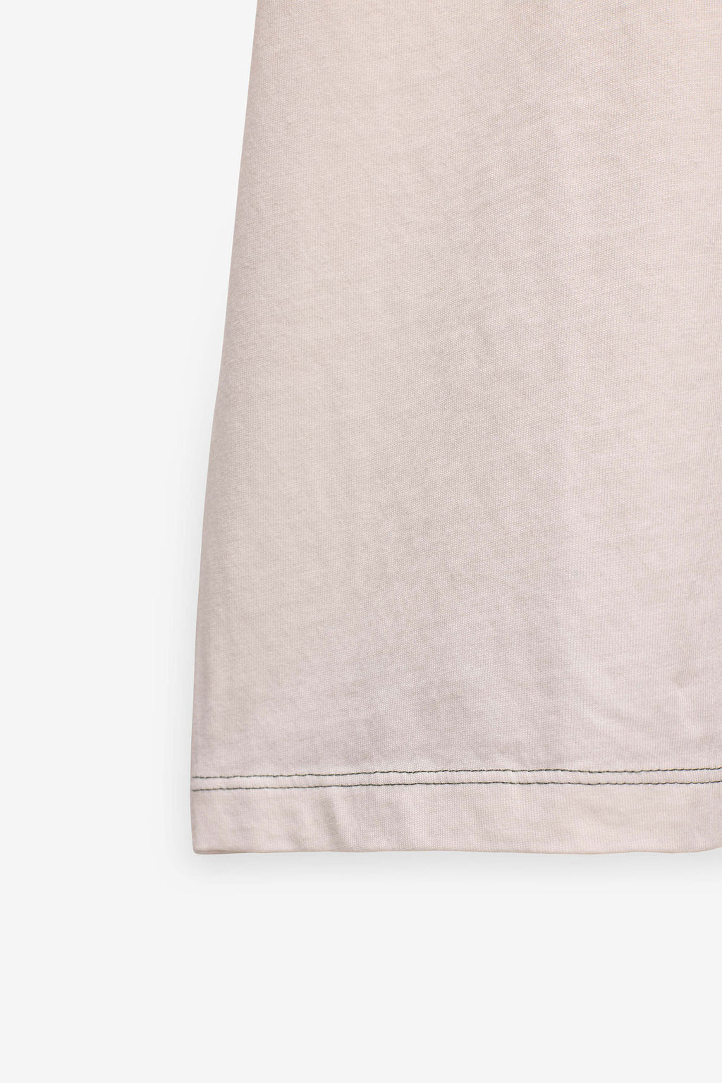 T SHIRT COM LOGO EM CONTRASTE