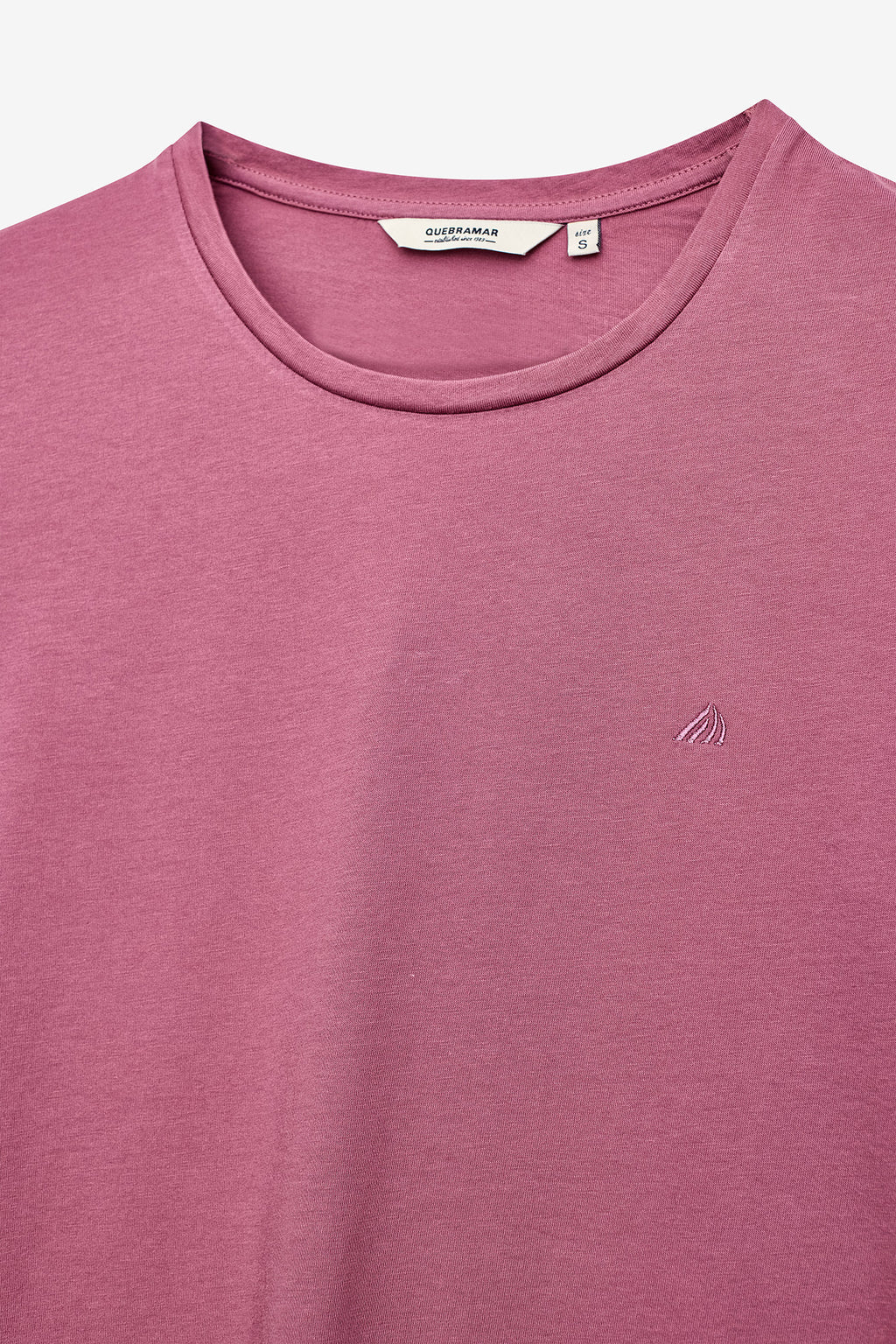 CAMISETA CON LOGO