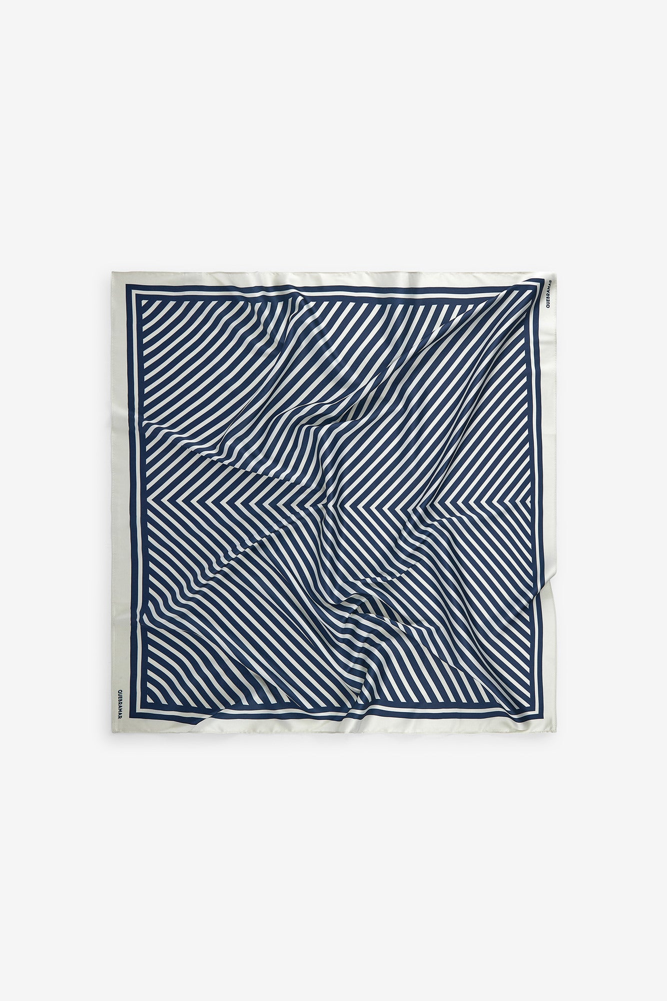 LENÇO ESTAMPADO RISCAS