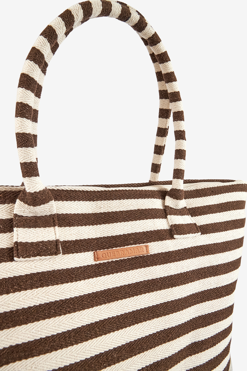 SACO ÀS RISCAS COM BOLSA