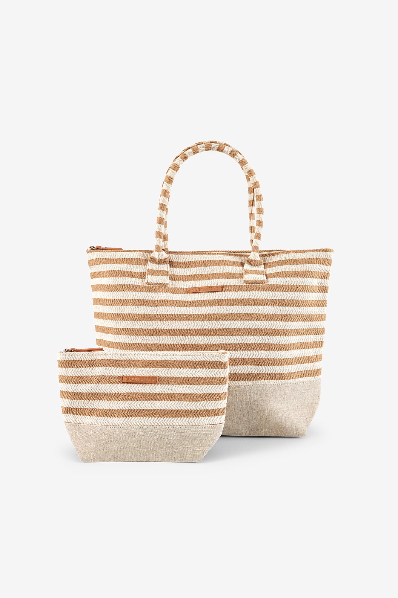 SACO ÀS RISCAS COM BOLSA