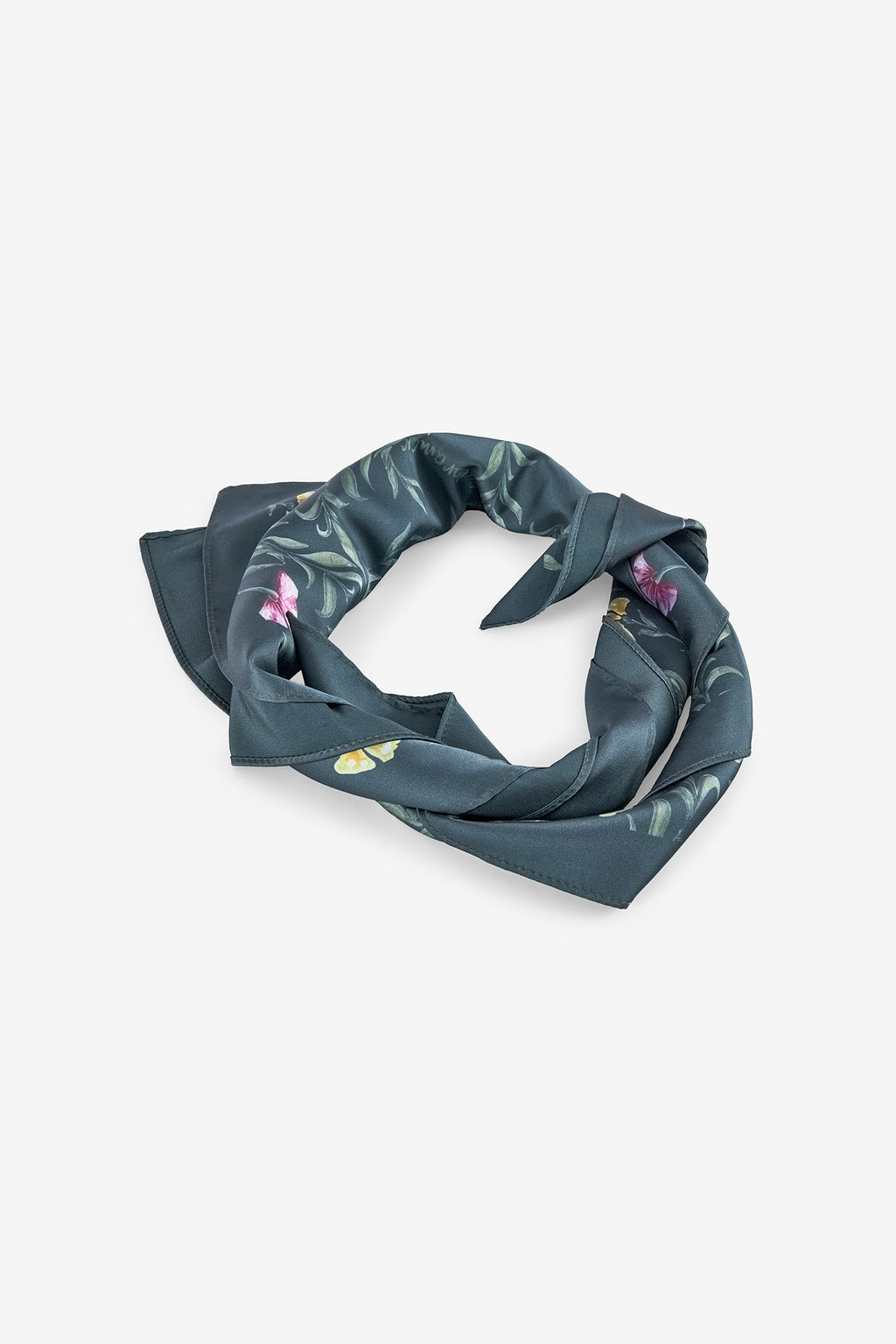 LENÇO COM ESTAMPADO FLORAL